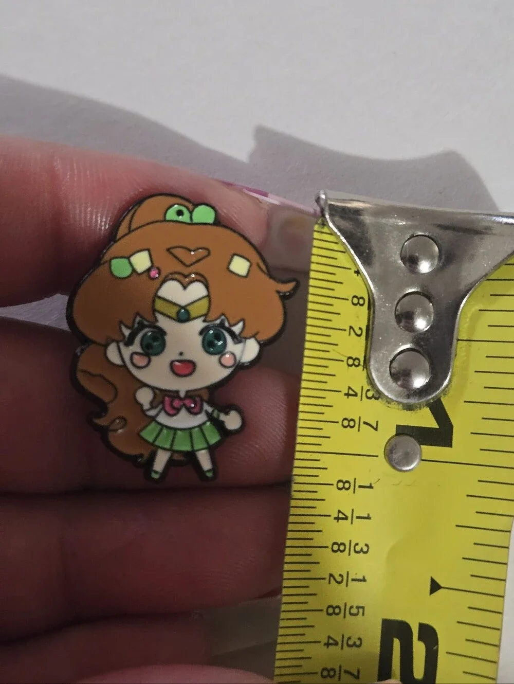 Sailor Jupiter Enamel Pin - Brown Hair, Green Outfit